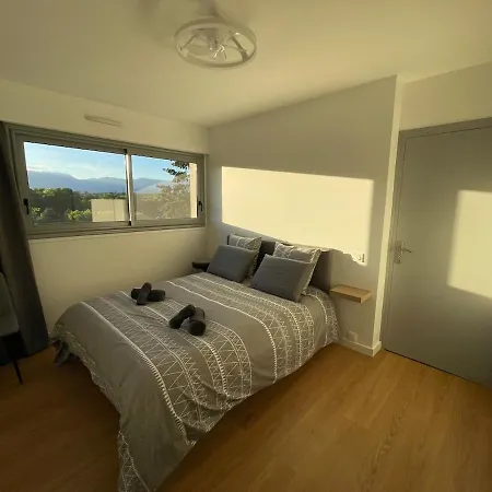 Premium - Le Voltaire Apartment